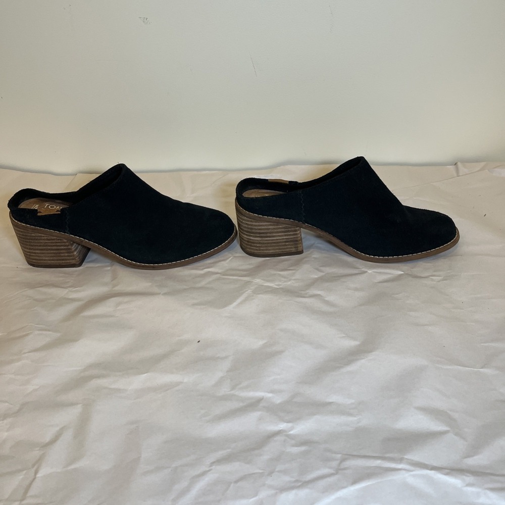 TOM'S Womens LEILA Black Suede Block Heel Mule Clog Slip On Shoes Size 7.5 W EUC - Picture 5 of 10